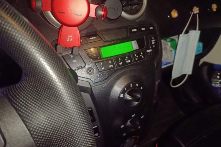 Used BYD F0 2015 1.0L AMT XuanKu Model Audio And AC Panel