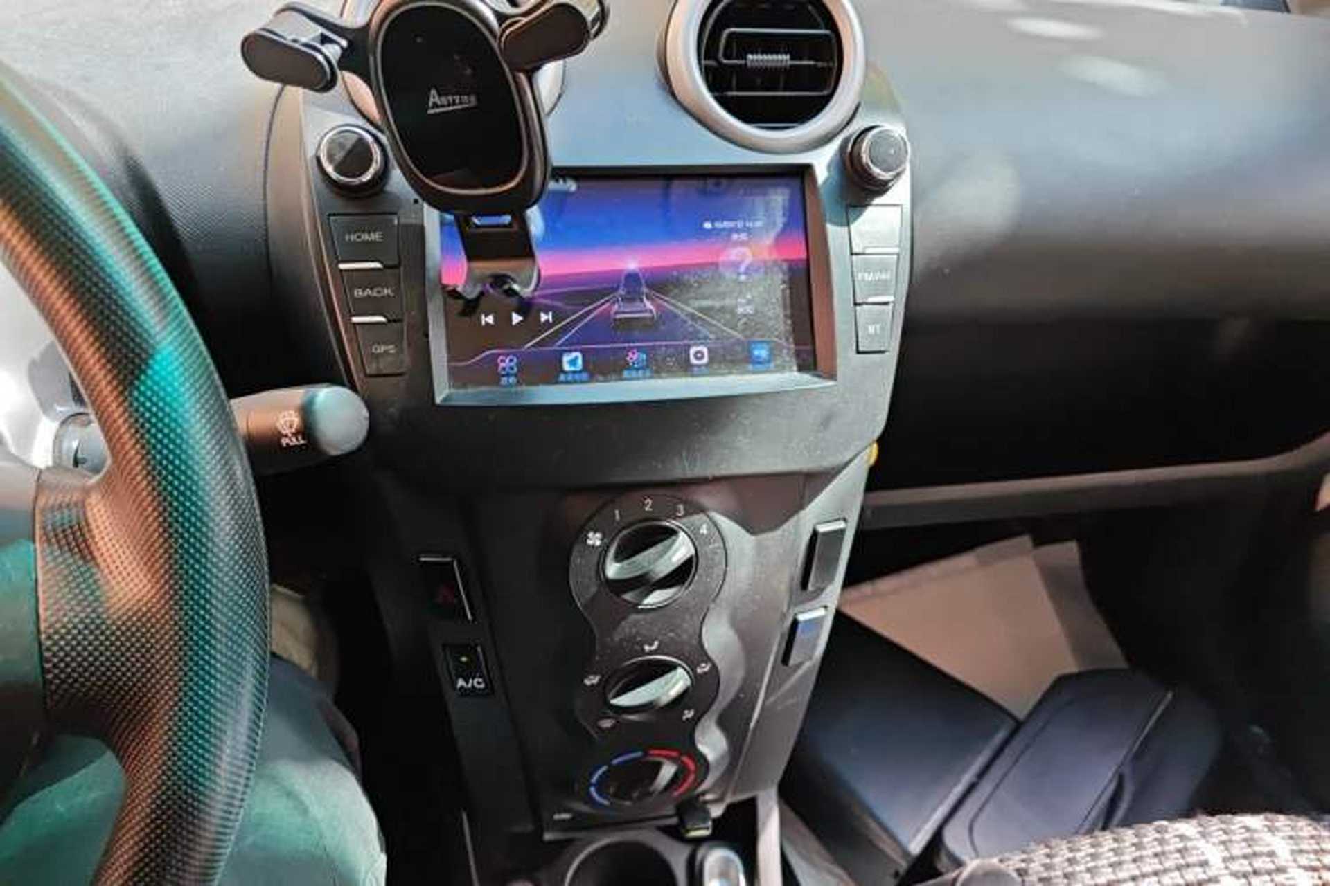 Used BYD F0 2015 1.0L XuanKu Model Audio And AC Panel