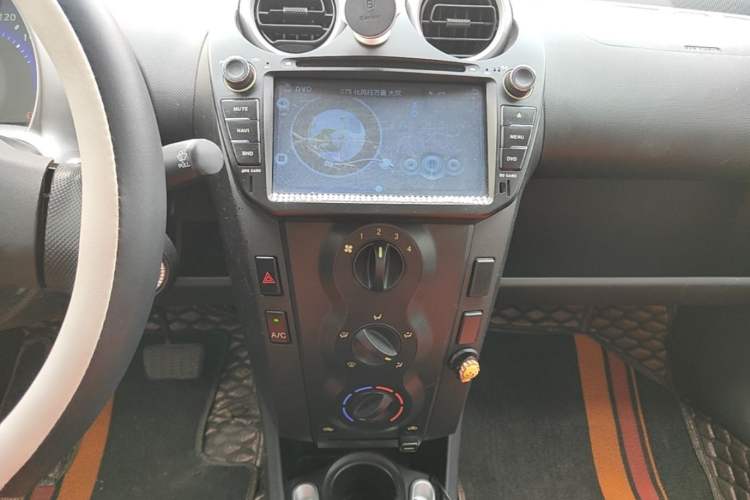 Used BYD F0 2015 1.0L AMT Joyful Cool Model Audio And AC Panel