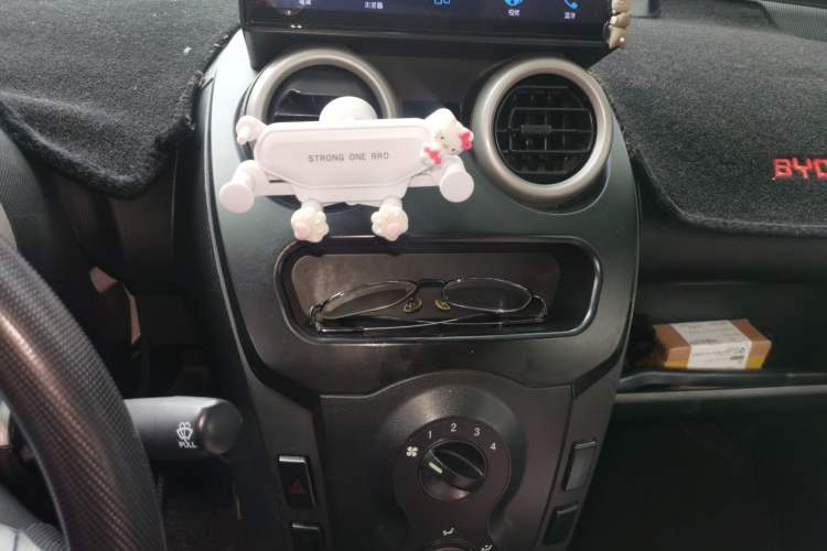 Used BYD F0 2015 1.0L AMT XuanKu Model Audio And AC Panel