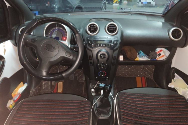 Used BYD F0 2015 1.0L Joyful Model Center Console