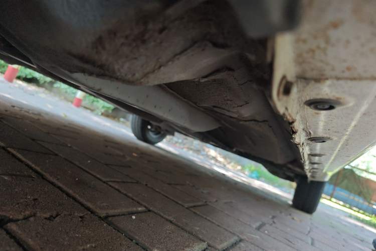Used BYD F0 2015 1.0L XuanKu Model Chassis Front Left