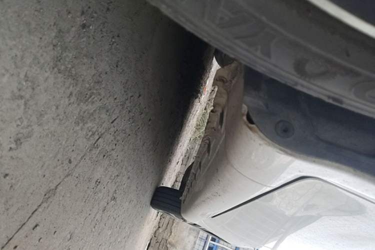 Used BYD F0 2015 1.0L AMT XuanKu Model Chassis Front Left