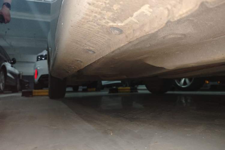 Used BYD F0 2015 1.0L AMT Joyful Cool Model Chassis Front Right