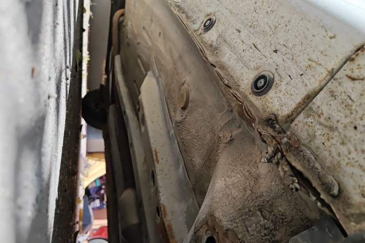 Used BYD F0 2015 1.0L XuanKu Model Chassis Front Right