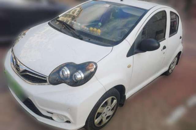 Ojetý BYD F0 2015 1.0L AMT XuanKu Model