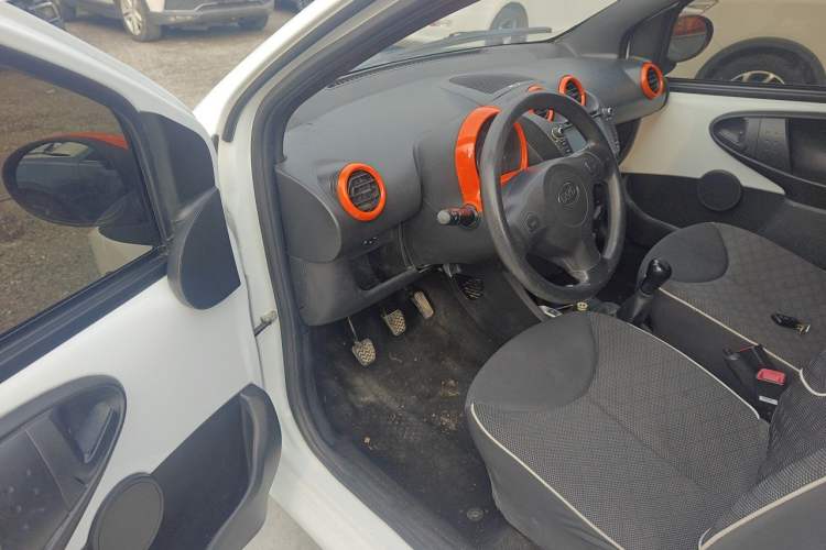 Used BYD F0 2015 1.0L XuanKu Model Driver Seat