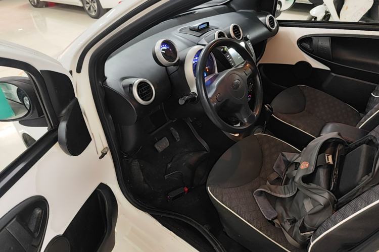 Used BYD F0 2015 1.0L AMT XuanKu Model Driver Seat