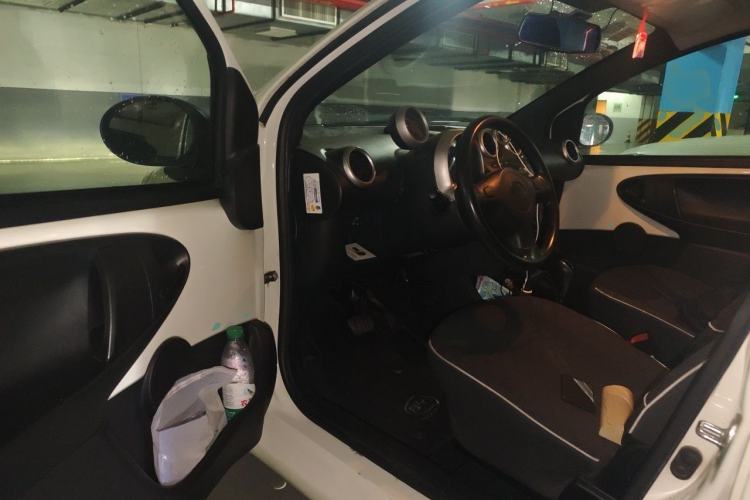 Used BYD F0 2015 1.0L AMT XuanKu Model Driver Seat