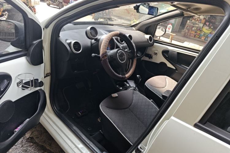 Used BYD F0 2015 1.0L AMT XuanKu Model Driver Seat