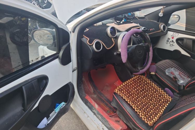 Used BYD F0 2015 1.0L AMT XuanKu Model Driver Seat