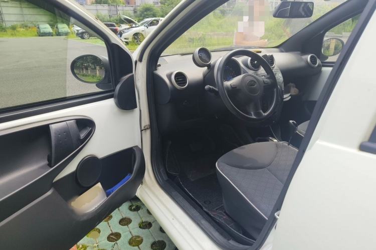 Used BYD F0 2015 1.0L AMT XuanKu Model Driver Seat