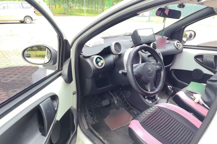 Used BYD F0 2015 1.0L AMT XuanKu Model Driver Seat