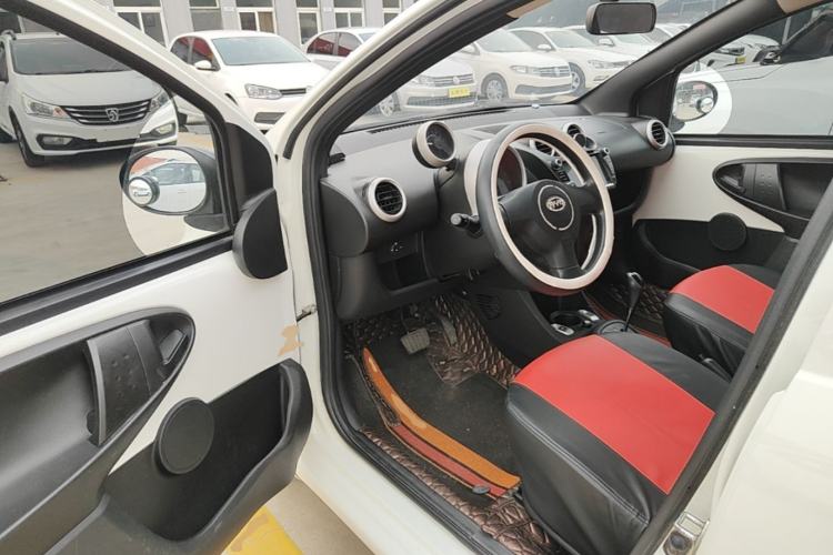 Used BYD F0 2015 1.0L AMT Joyful Cool Model Driver Seat