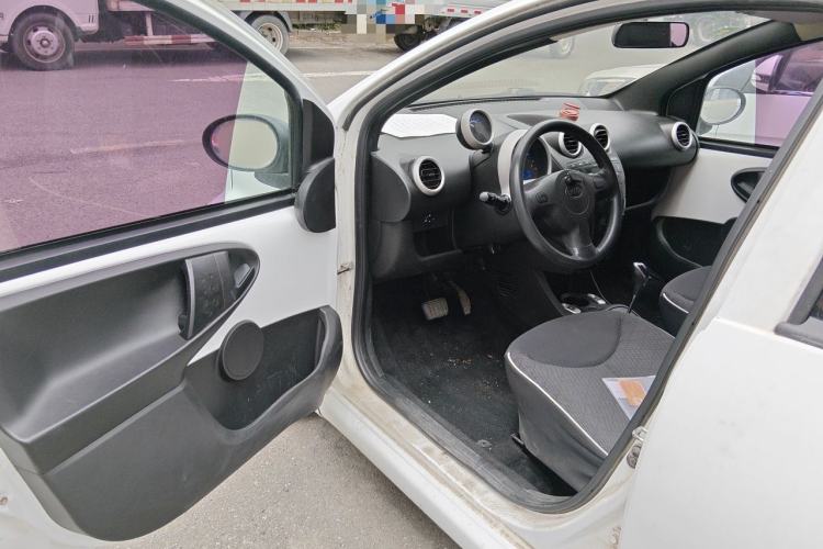 Used BYD F0 2015 1.0L AMT XuanKu Model Driver Seat