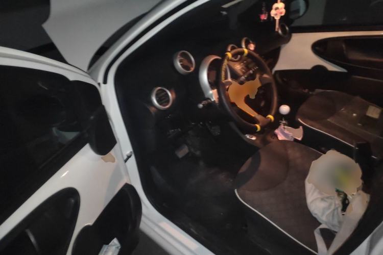 Used BYD F0 2015 1.0L AMT XuanKu Model Driver Seat