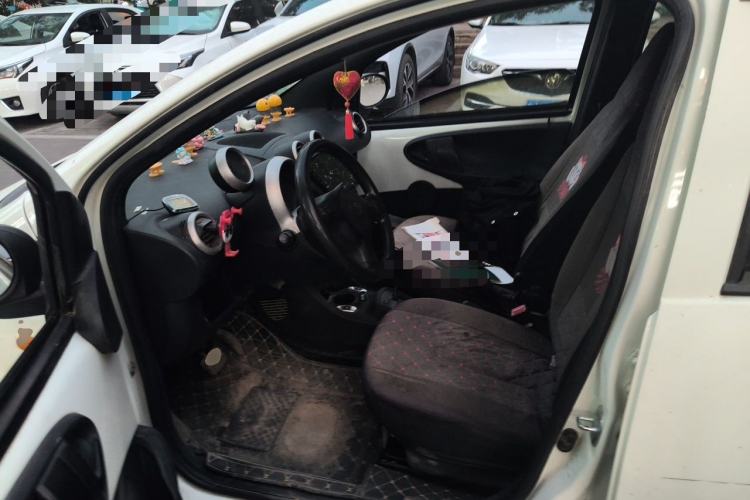 Used BYD F0 2015 1.0L AMT XuanKu Model Driver Seat