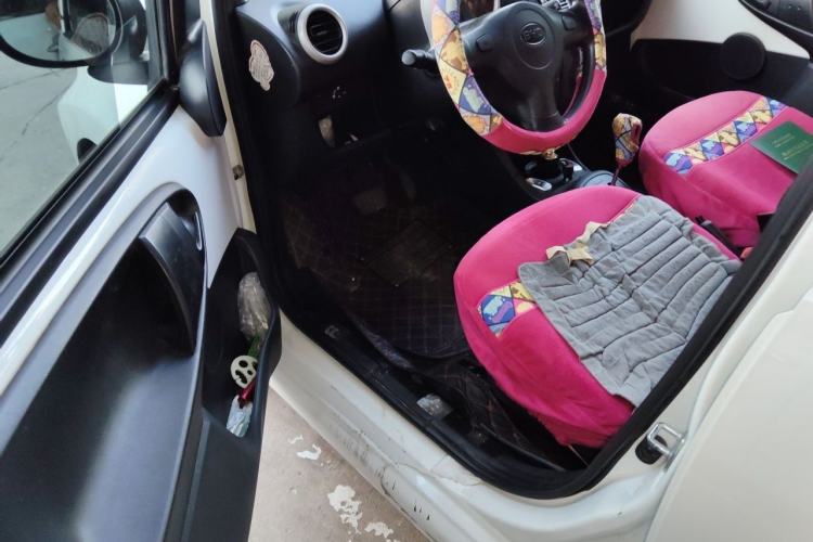 Used BYD F0 2015 1.0L AMT XuanKu Model Driver Seat