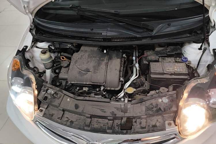 Used BYD F0 2015 1.0L AMT XuanKu Model Engine Bay