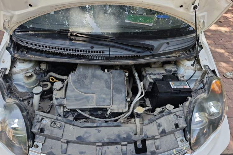 Used BYD F0 2015 1.0L XuanKu Model Engine Bay