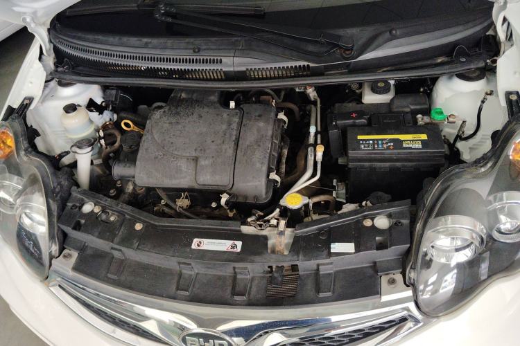 Used BYD F0 2015 1.0L XuanKu Model Engine Bay