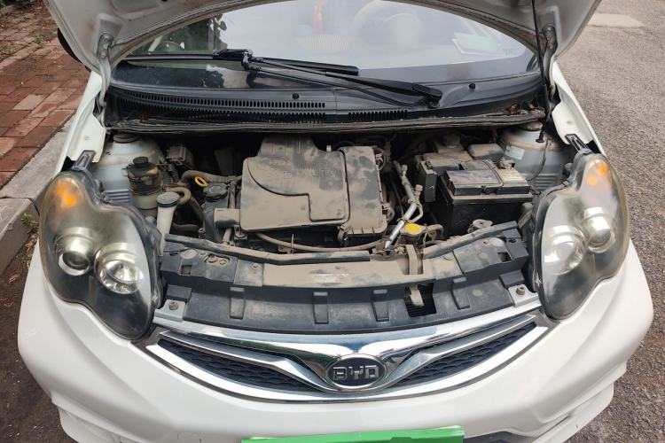 Used BYD F0 2015 1.0L XuanKu Model Engine Bay
