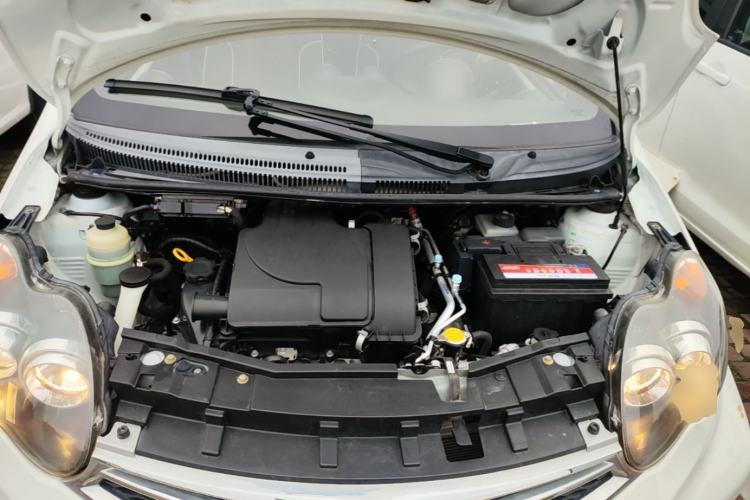 Used BYD F0 2015 1.0L AMT XuanKu Model Engine Bay