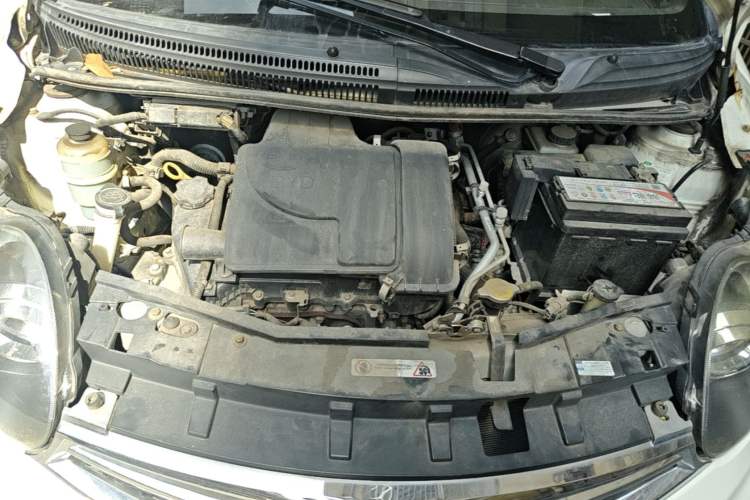 Used BYD F0 2015 1.0L AMT XuanKu Model Engine Bay