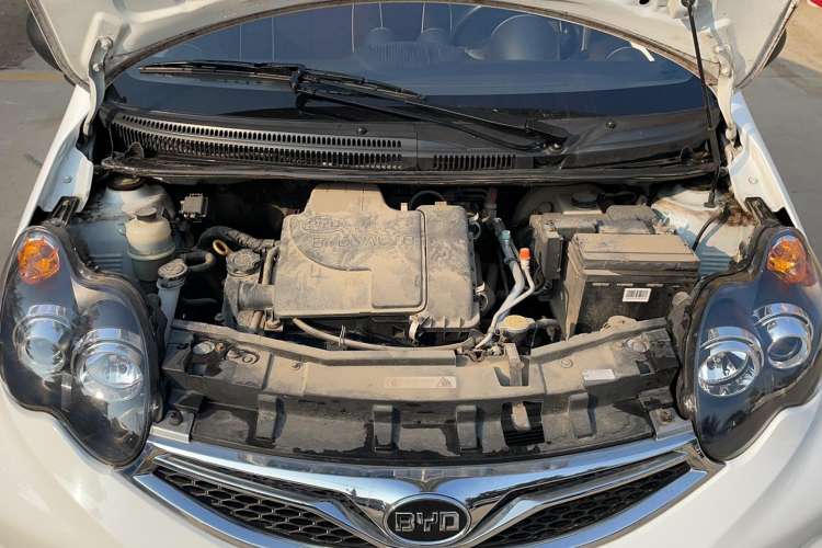 Used BYD F0 2015 1.0L XuanKu Model Engine Bay