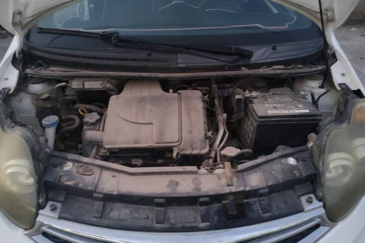 Used BYD F0 2015 1.0L AMT XuanKu Model Engine Bay