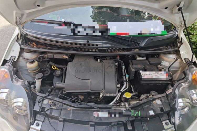 Used BYD F0 2015 1.0L AMT Joyful Cool Model Engine Bay