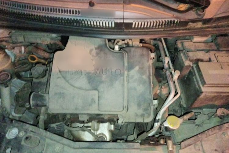 Used BYD F0 2015 1.0L AMT XuanKu Model Engine Bay