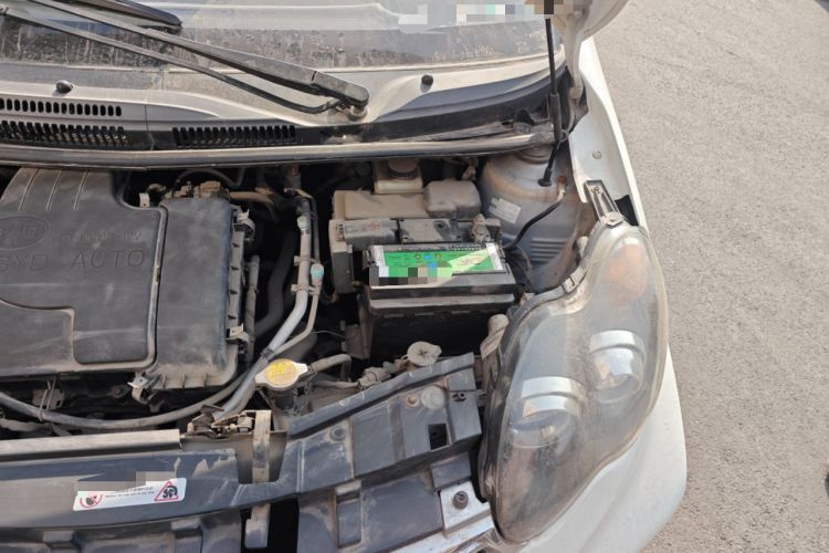 Used BYD F0 2015 1.0L Joyful Model Engine Bay Left