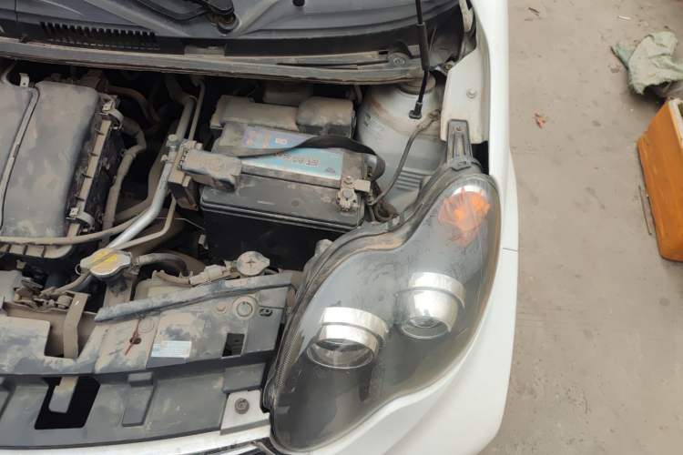 Used BYD F0 2015 1.0L XuanKu Model Engine Bay Left