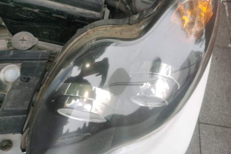 Used BYD F0 2015 1.0L AMT XuanKu Model Engine Bay Left