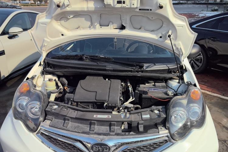 Used BYD F0 2015 1.0L Joyful Model Engine Bay