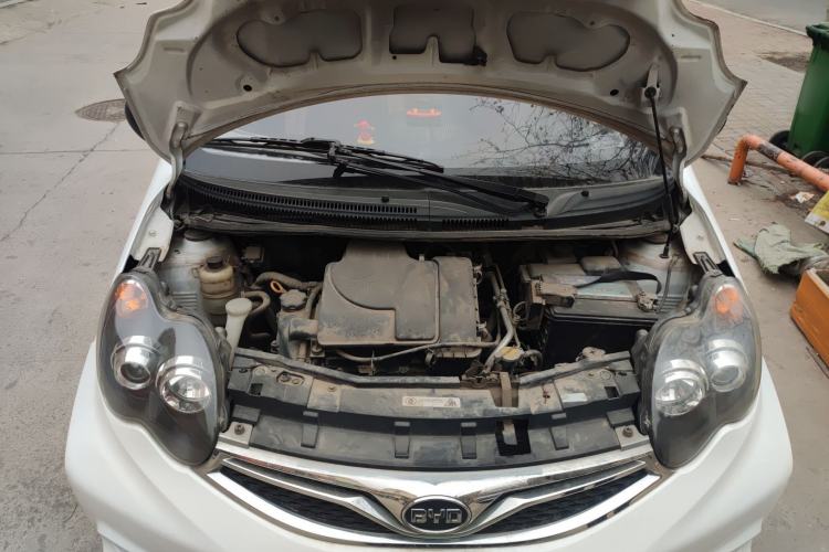 Used BYD F0 2015 1.0L XuanKu Model Engine Bay