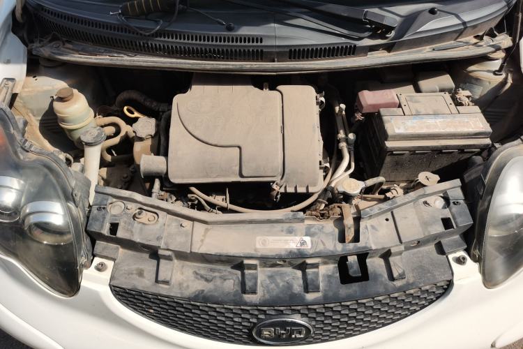 Used BYD F0 2015 1.0L XuanKu Model Engine Bay