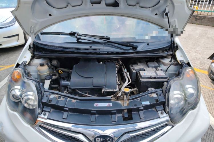 Used BYD F0 2015 1.0L XuanKu Model Engine Bay
