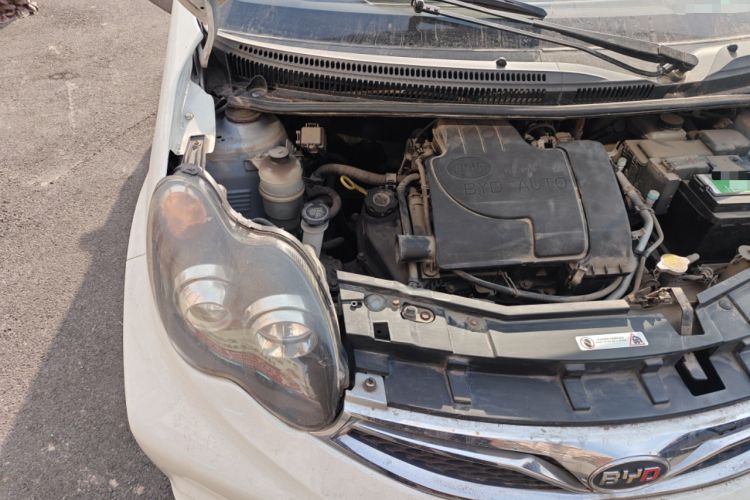 Used BYD F0 2015 1.0L Joyful Model Engine Bay Right