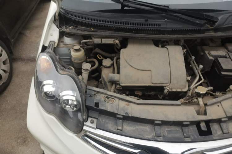 Used BYD F0 2015 1.0L AMT XuanKu Model Engine Bay Right