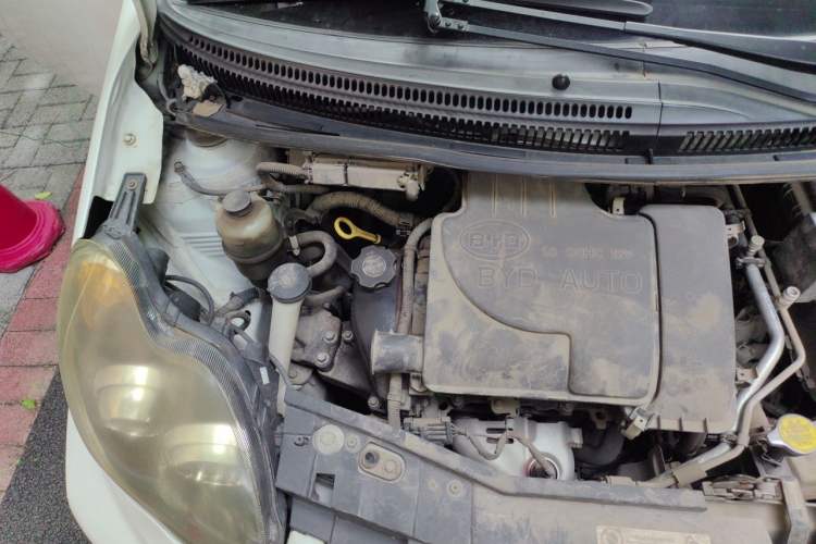 Used BYD F0 2015 1.0L AMT XuanKu Model Engine Bay Right