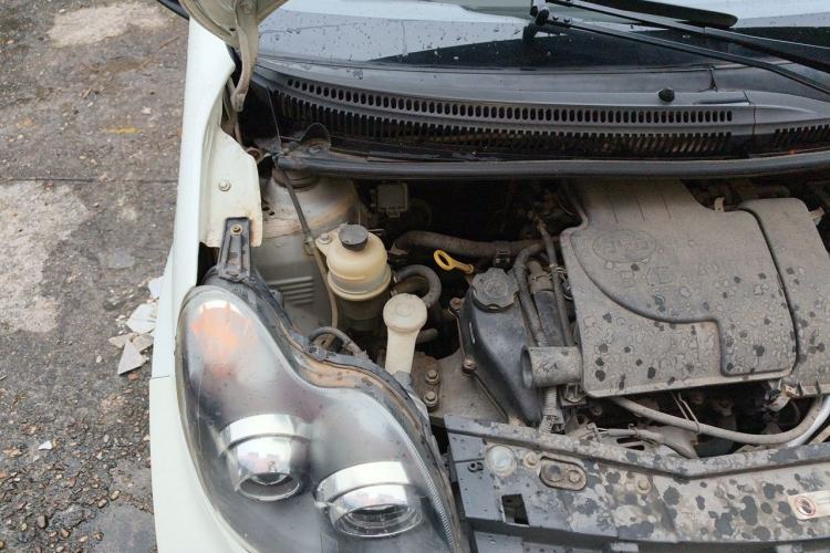 Used BYD F0 2015 1.0L XuanKu Model Engine Bay Right