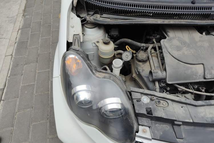 Used BYD F0 2015 1.0L Joyful Model Engine Bay Right