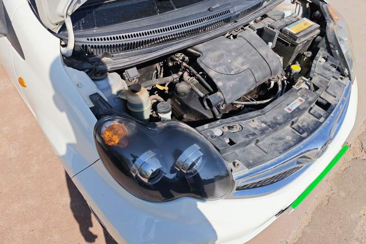 Used BYD F0 2015 1.0L Joyful Model Engine Bay Right