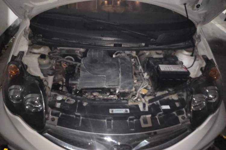 Used BYD F0 2015 1.0L AMT XuanKu Model Engine Bay
