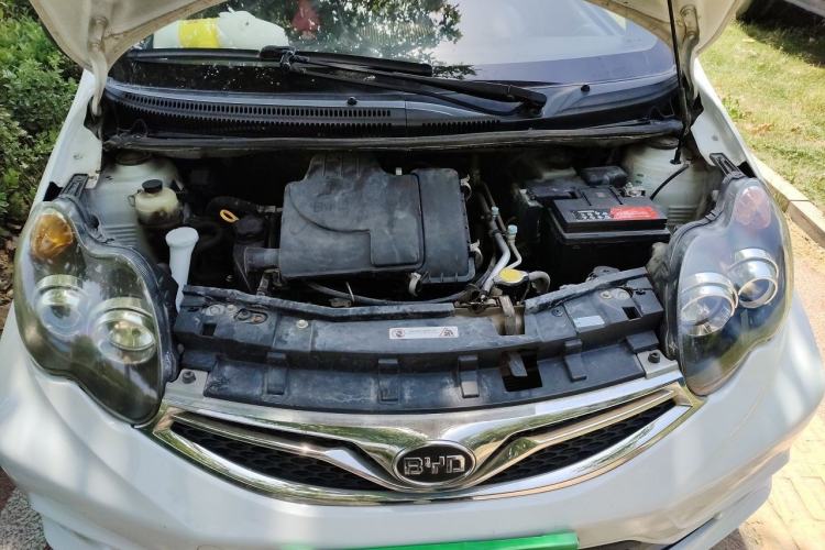 Used BYD F0 2015 1.0L XuanKu Model Engine Bay