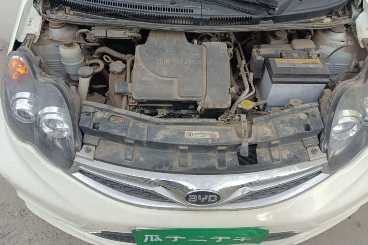 Used BYD F0 2015 1.0L AMT XuanKu Model Engine Bay