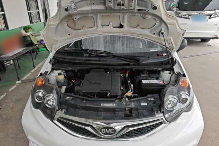Used BYD F0 2015 1.0L XuanKu Model Engine Bay