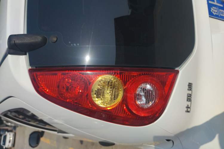 Used BYD F0 2015 1.0L AMT XuanKu Model Exterior 11